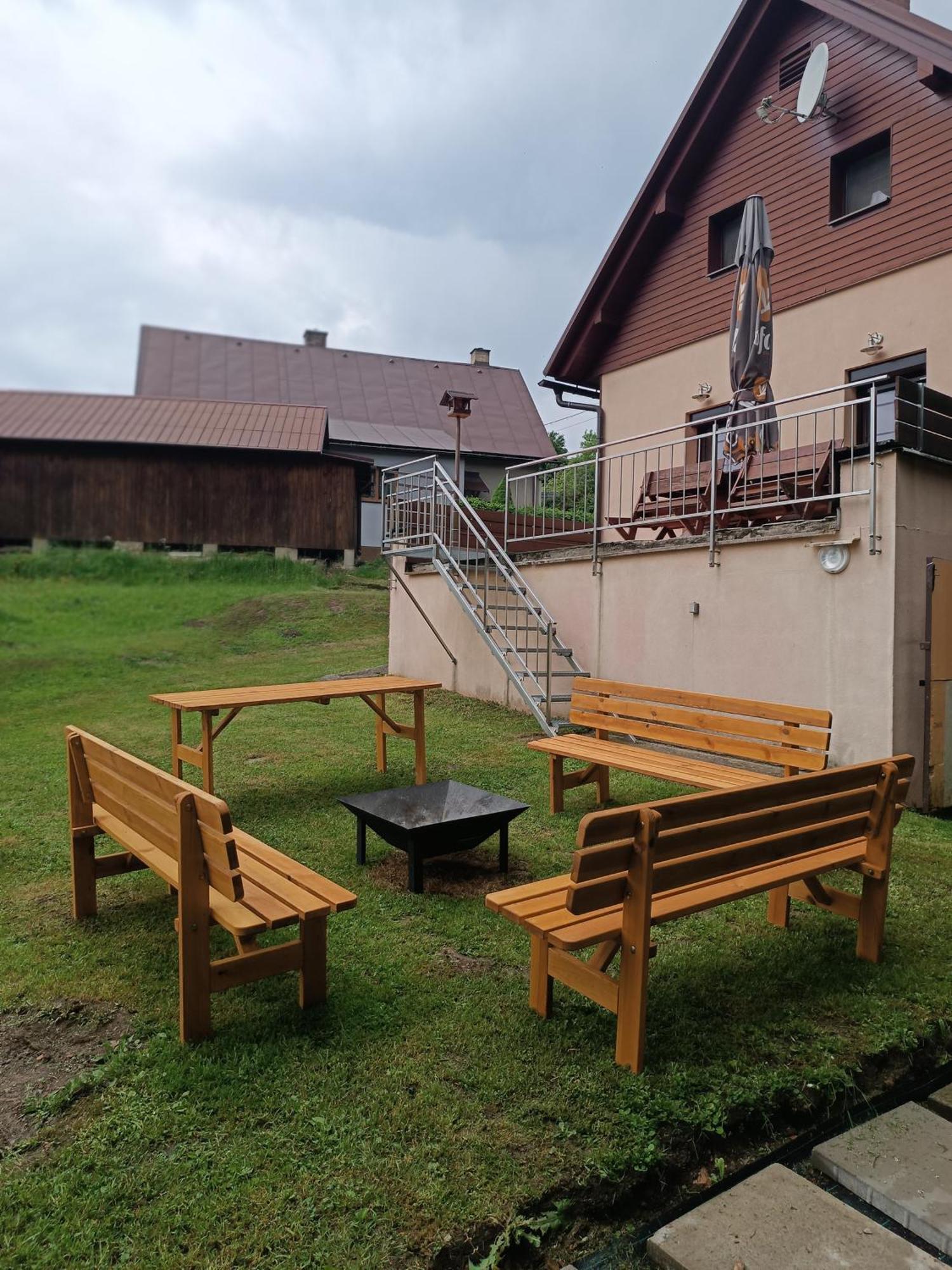 Chalupa u Kuby Vysoké nad Jizerou Exteriér fotografie